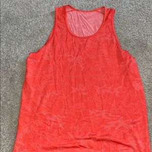 Men’s Lululemon tank